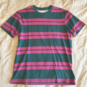 Gap T Shirt